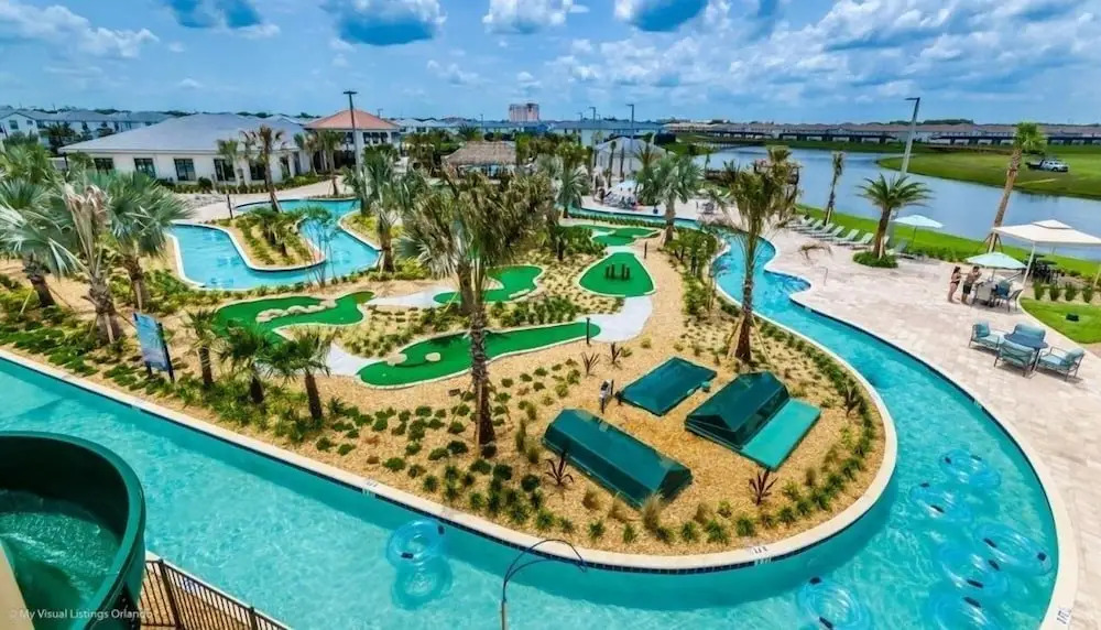 Family Retreat near Disney with Pool & Hot Tub! by RedAwning