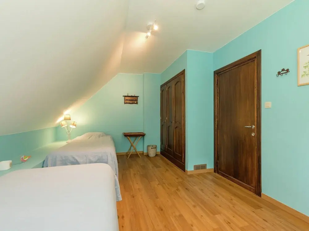 Tenneville Villa with Sauna