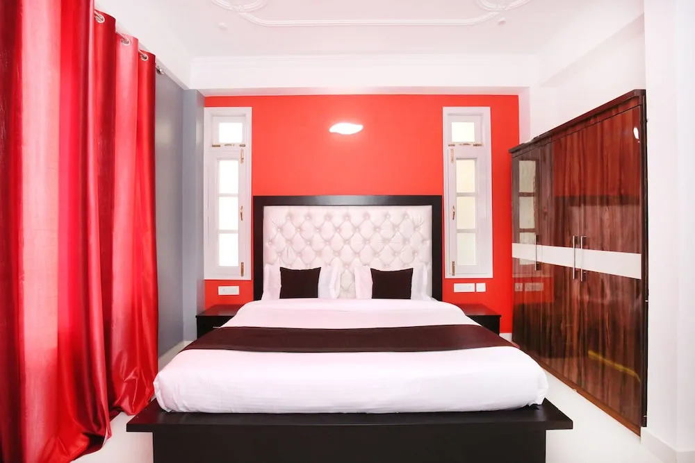 OYO 10756 Home 2BHK Mehli