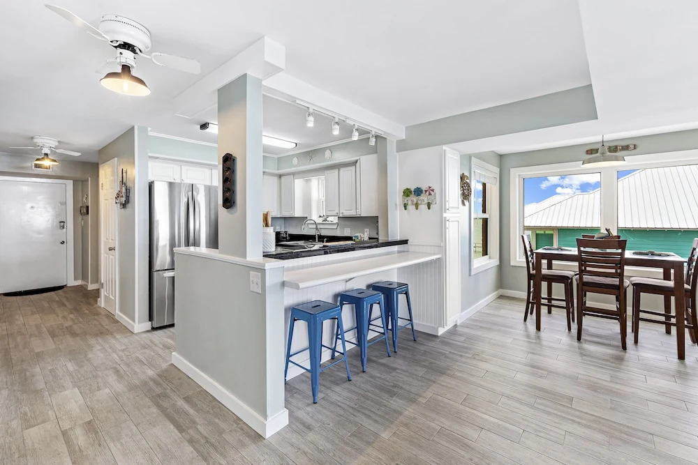 Compass Point 310