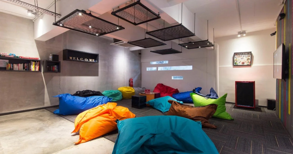 Grid 9 Hotel