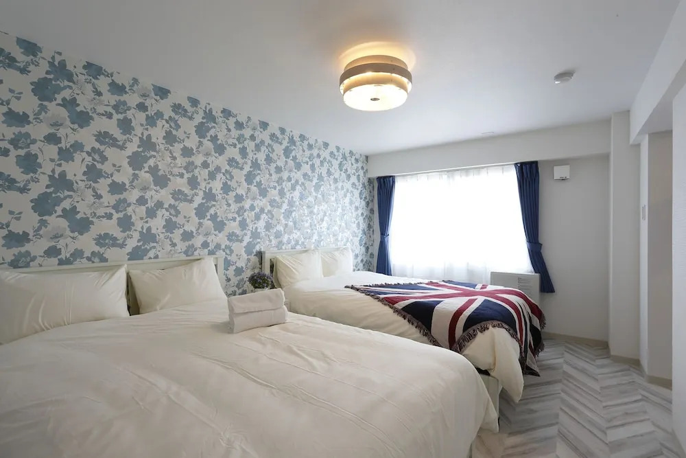 F24-405 Premium Suite 4ppl 2 Beds 1min from Subway