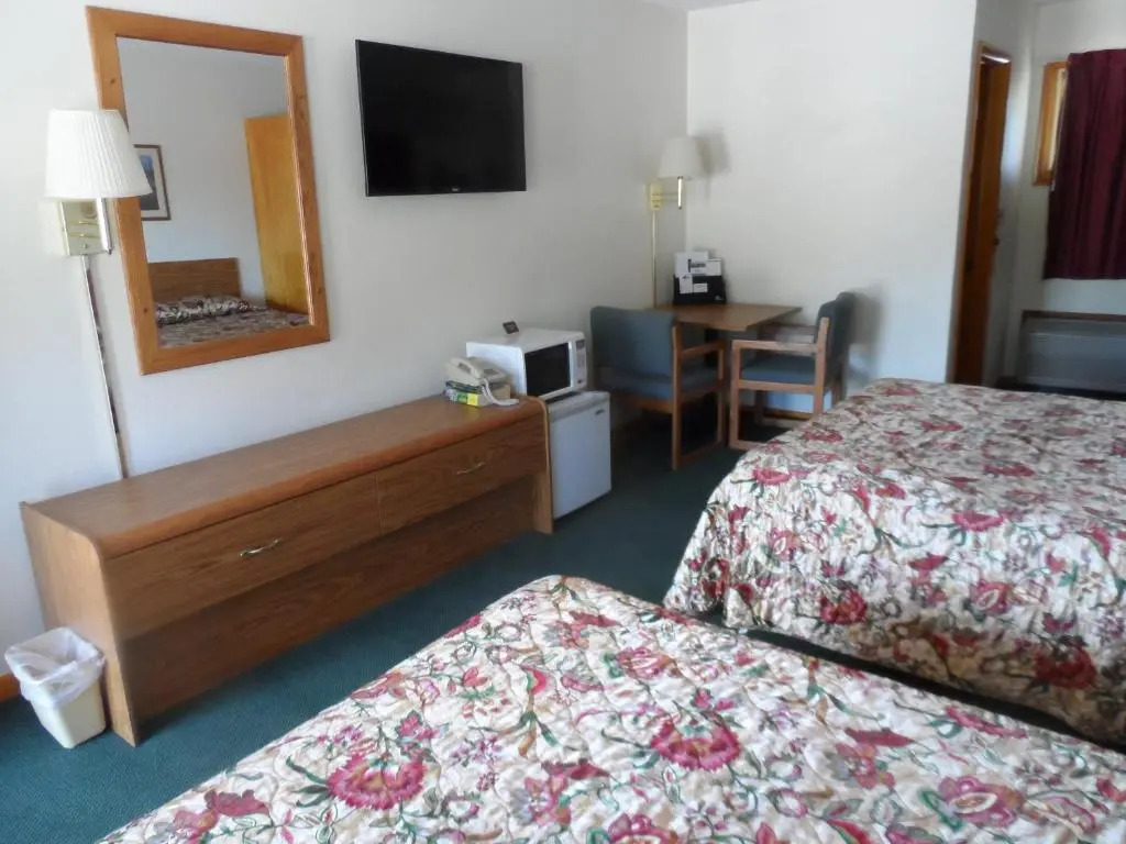 Dollar Inn Hot Springs