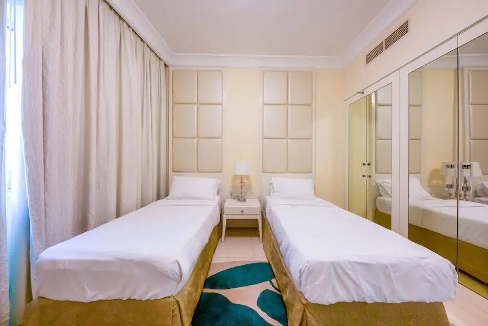 Tanin - Ultra Luxurious Facing Dubai Mall Near Burj Khalifa