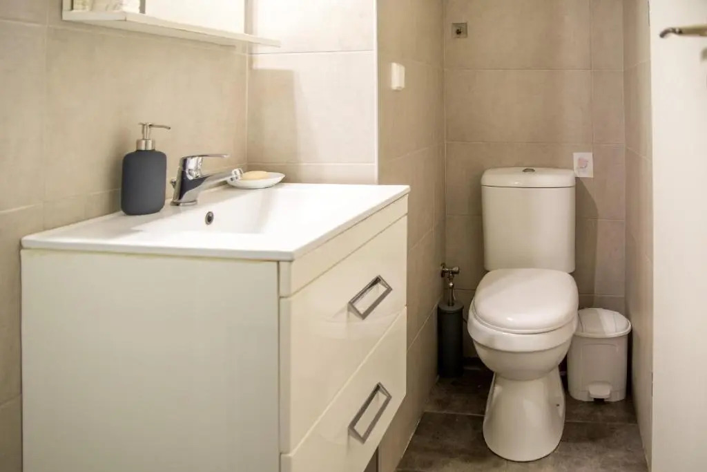 Ermou 18 Mosaics boutique apartment