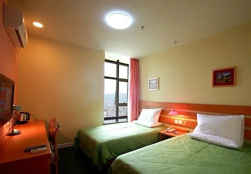 Hangzhou Home Inn Binwen Hotel