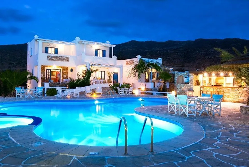Island House Mare