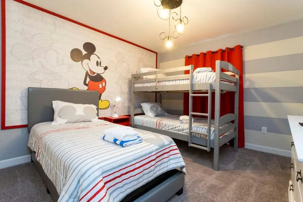 Themed Bedrooms Private Pool Amazing Location - Super Cute Home