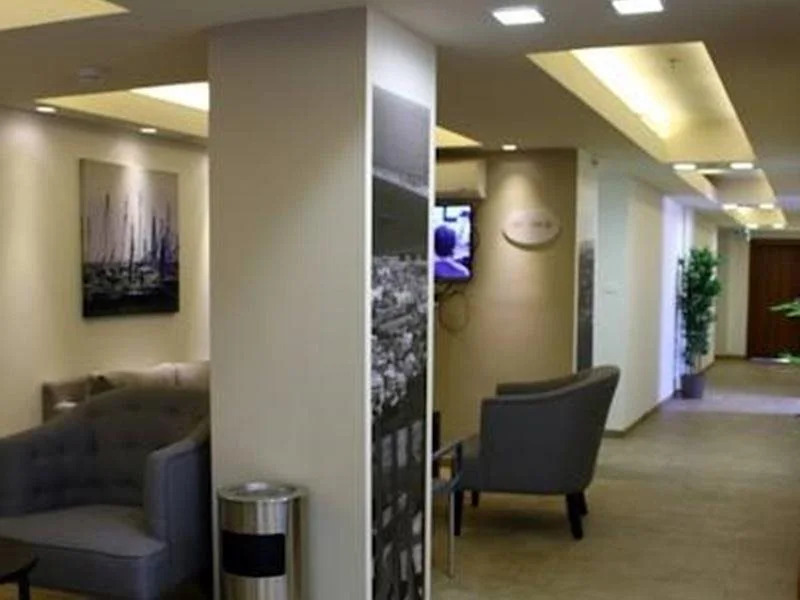 Maris Hotel