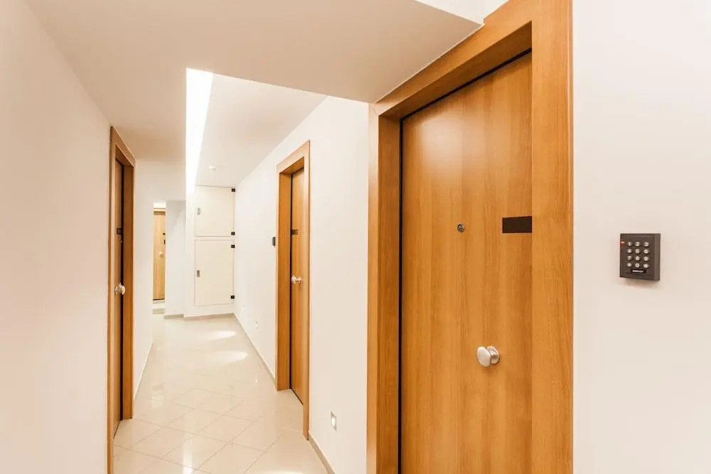 Dynasta Central Suites
