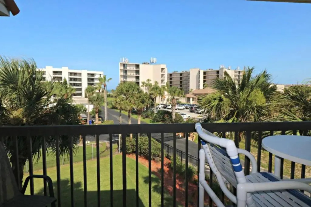 Ocean Village Club N31