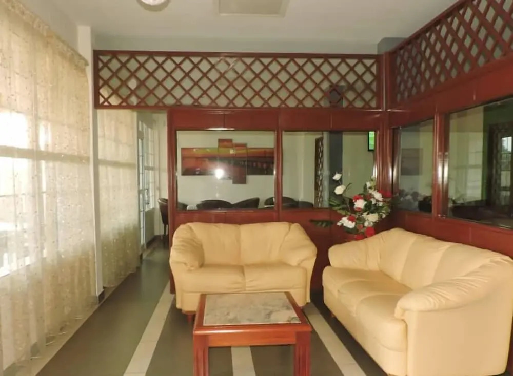 Iris Hotel