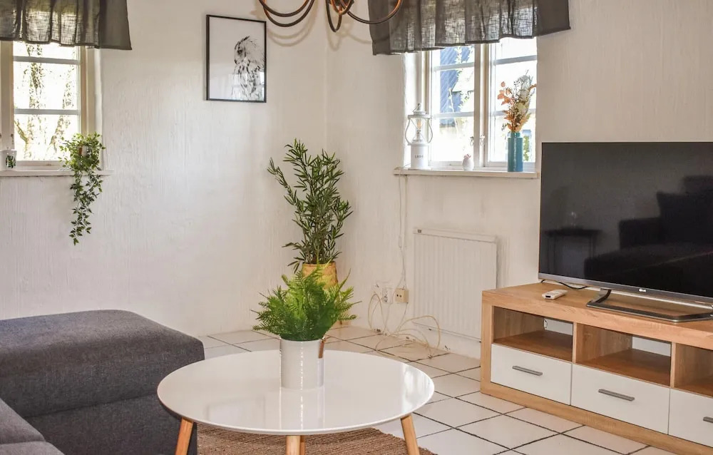 Beautiful Home in Skivarp With Wifi and 2 Bedrooms