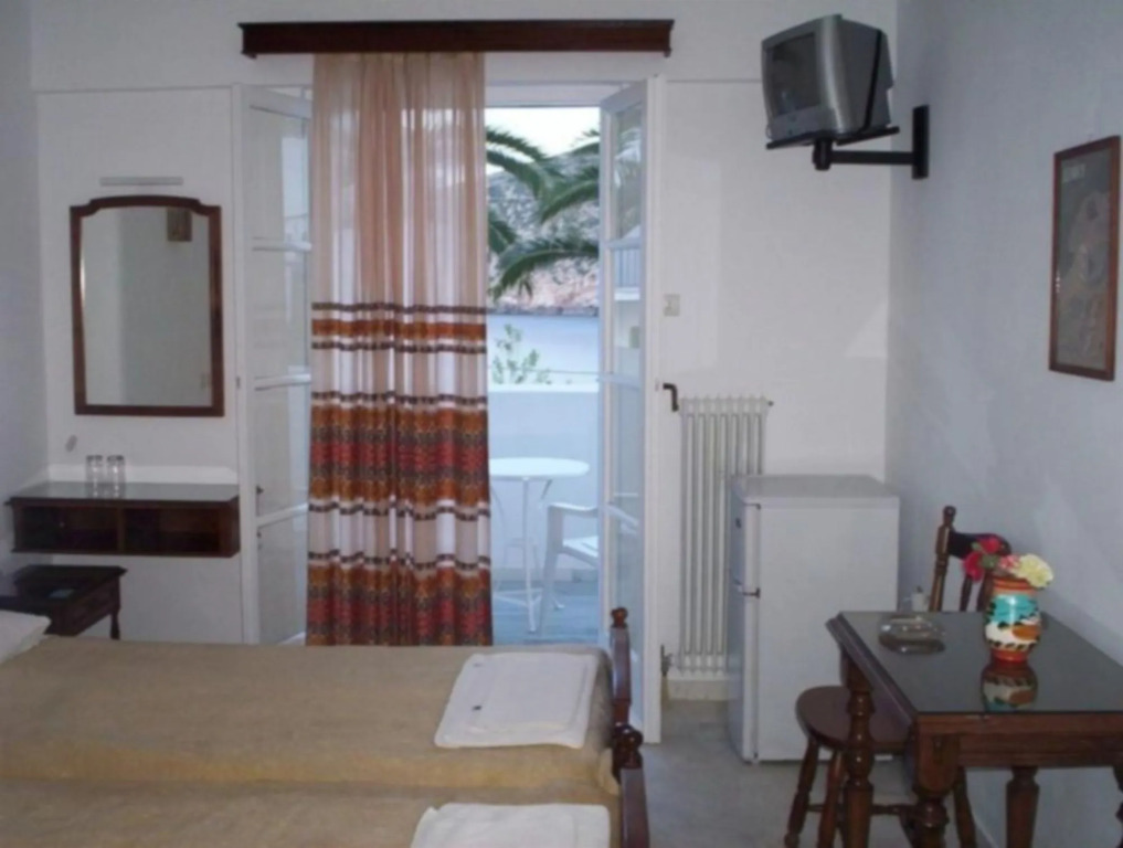 Adonis Hotel Naxos