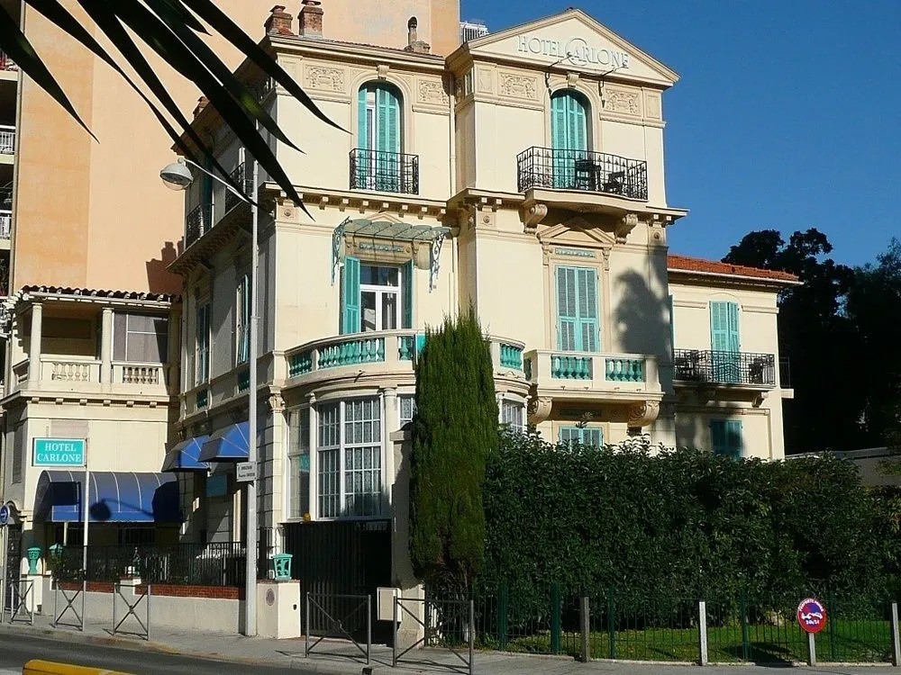 Hotel Carlone