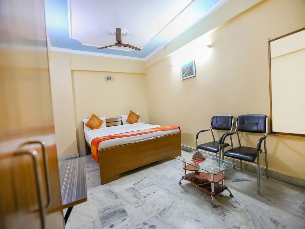 OYO 3574 Apartment CLUB 10
