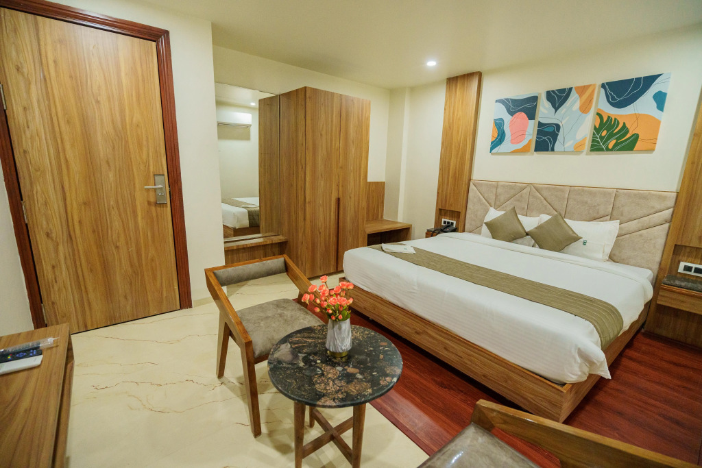 Hotel Emerald