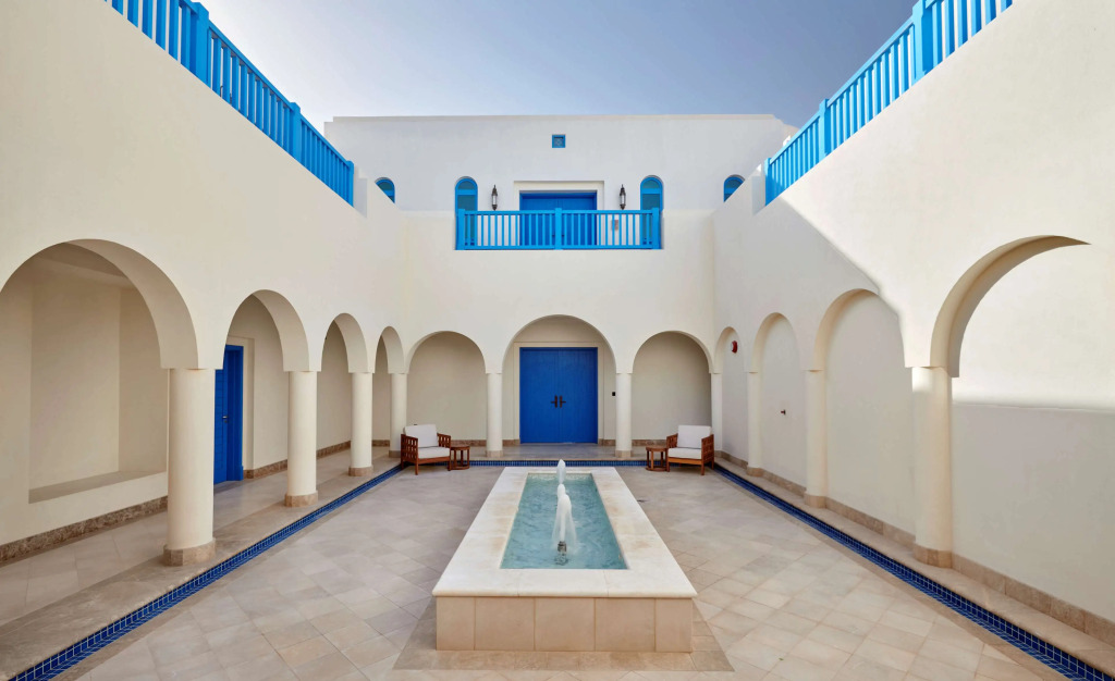 Hilton Salwa Beach Resort and Villas