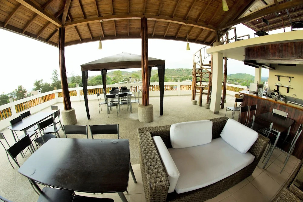SP Hotel Montañita