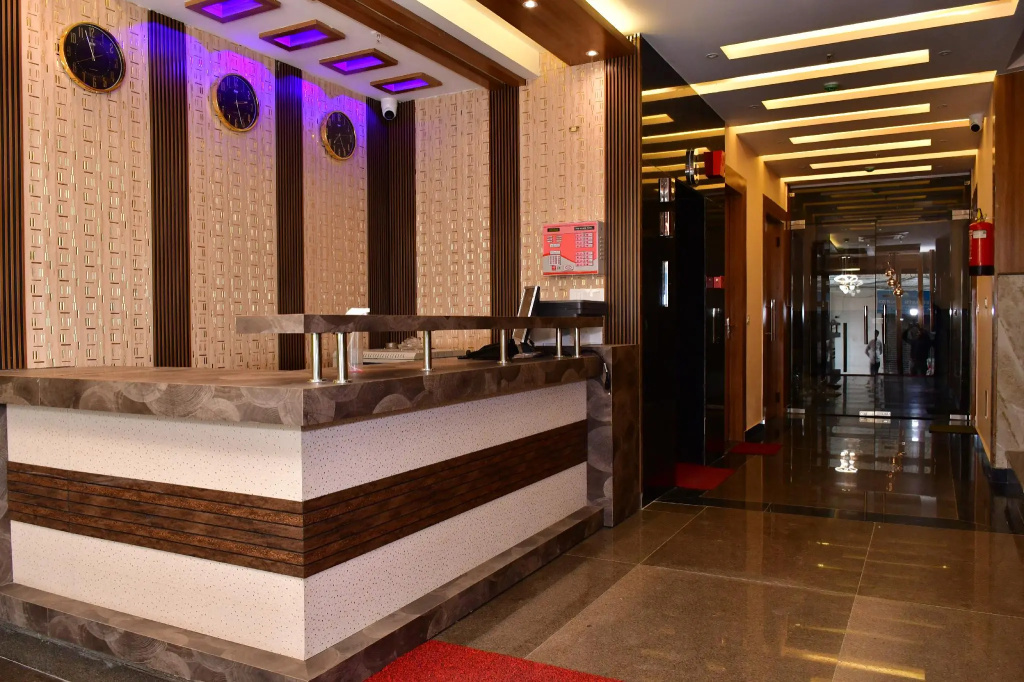 Hotel Royal Inn igi