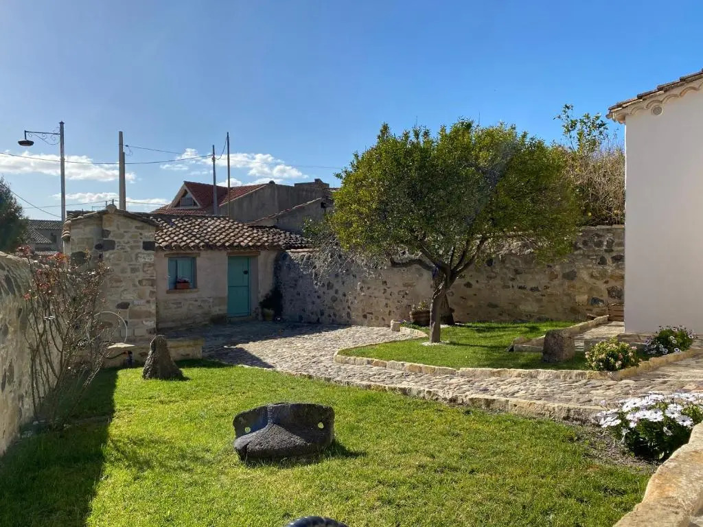 B&B Su Strintu