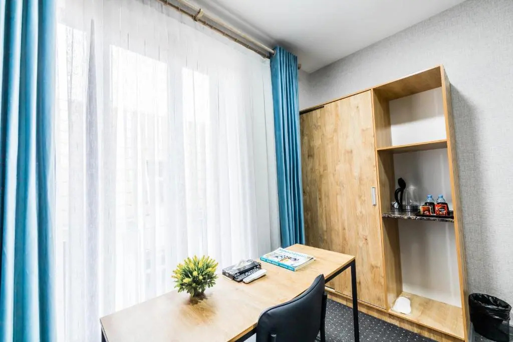 Bobur Hotel