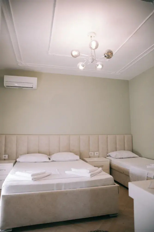 Hotel Merkaj