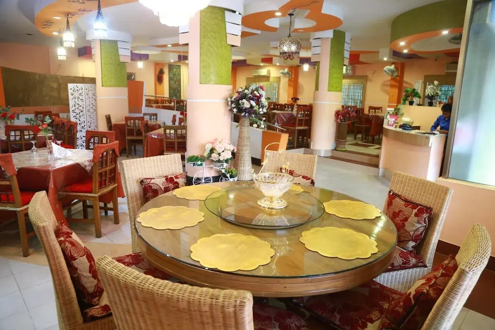 Hotel Farmis Garden