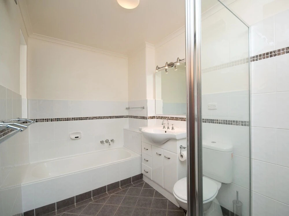 St George, Unit 8/19 Weatherly Close