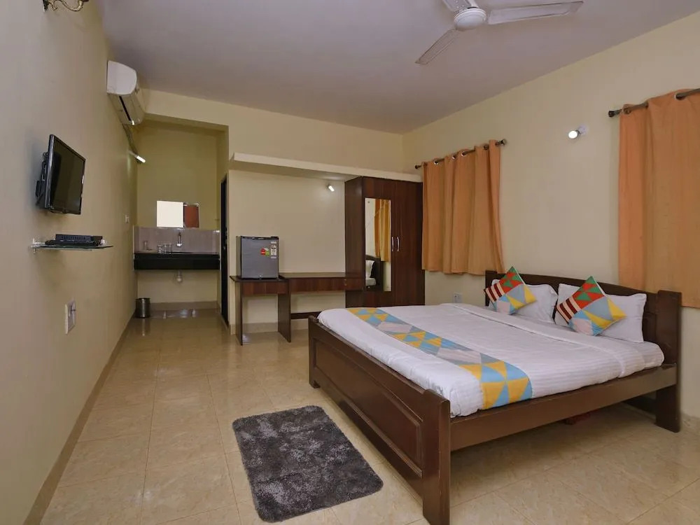OYO 15745 Home Studio Anjuna Chapora Junction