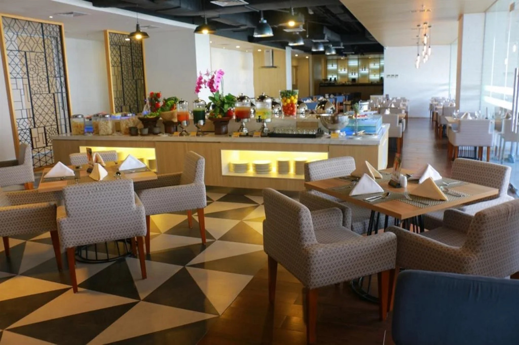 Hotel Santika Mega City Bekasi