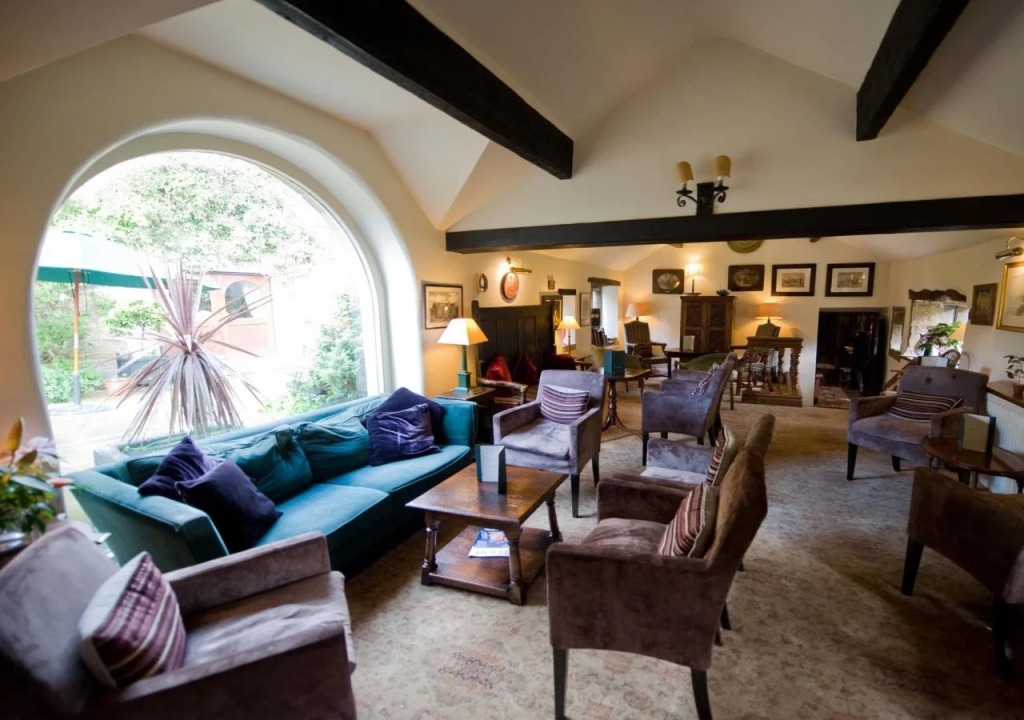 Holdsworth House Hotel