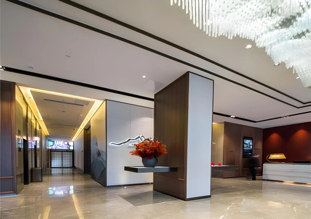 Echeng Hotel Changsha Evening News