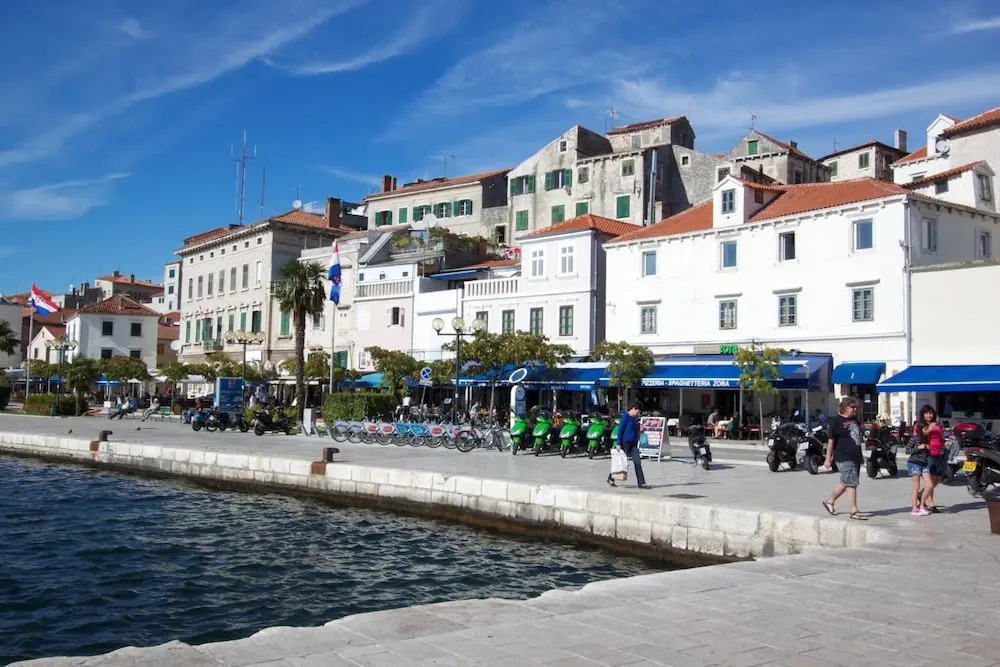 Apartment center Marija, best location in Vodice