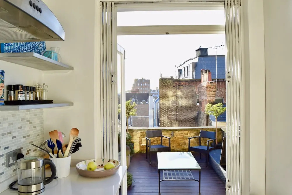 Elegant Luxury Kensington Flat With Terrace