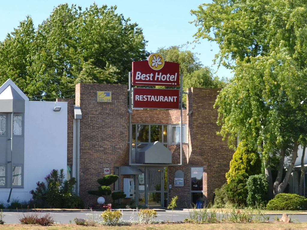 BRIT HOTEL Caen Hérouville