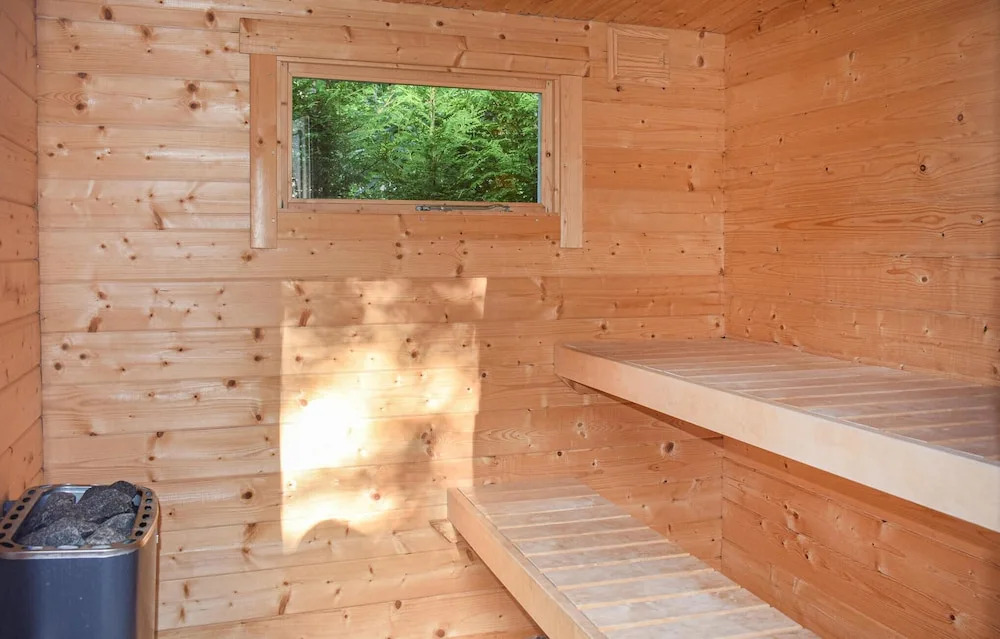 Pet Friendly Home In Ljungby With Sauna