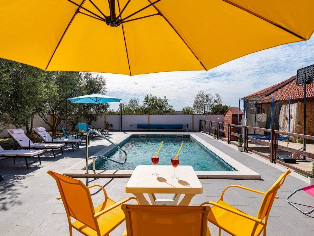 Holiday Home Villa Vesna Lux