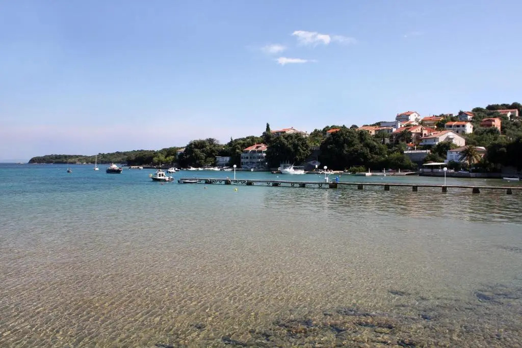 Apartments by the sea Supetarska Draga - Gonar, Rab - 19015