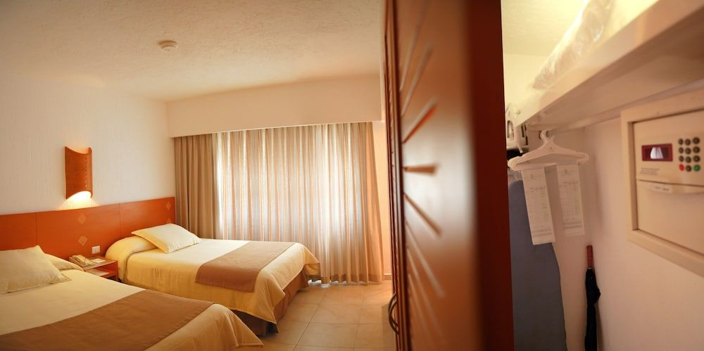 Laguna Suite