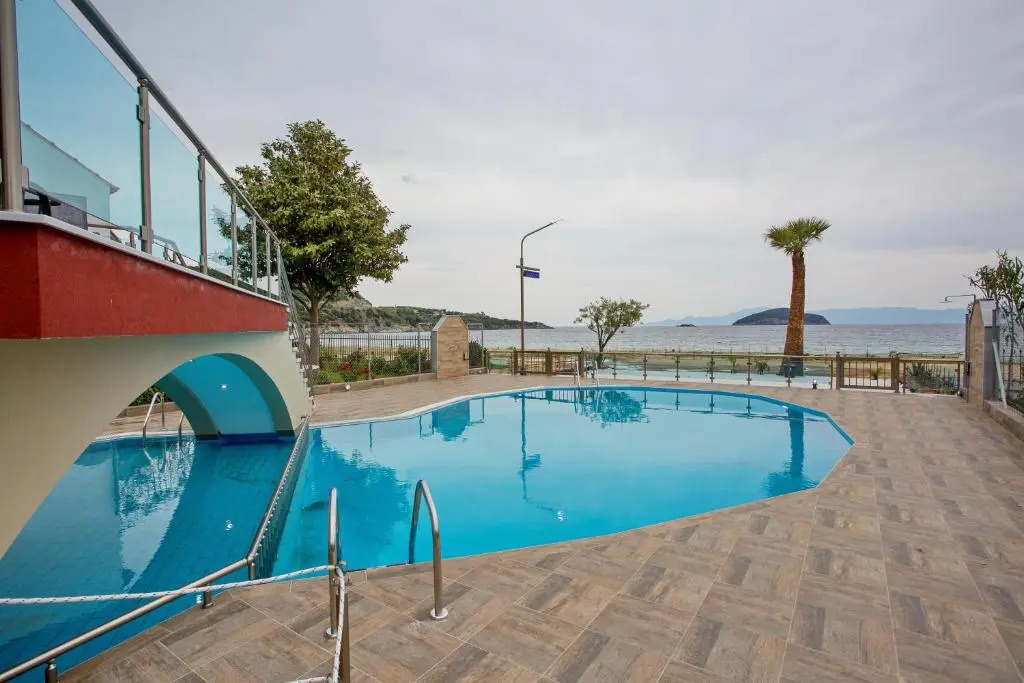 Rent House Karavi