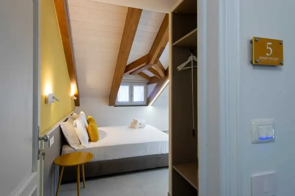 Rossy Palace - Amalficoast Suites