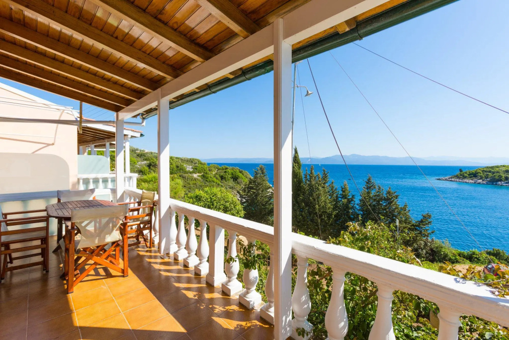 Dolphin Villa 1 Swimming Pool Walk to Beach Sea Views A C Wifi - 580