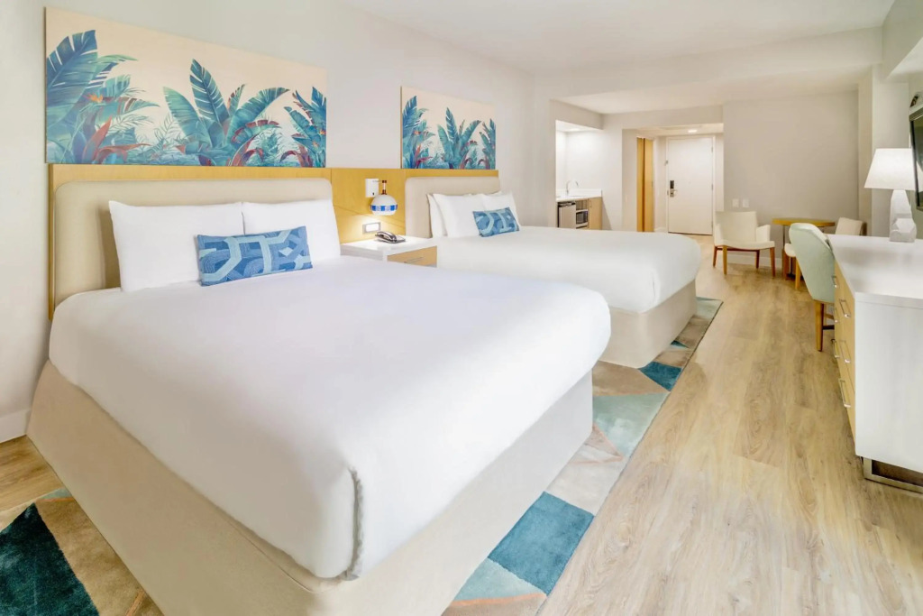 Radisson Resort Miami Beach
