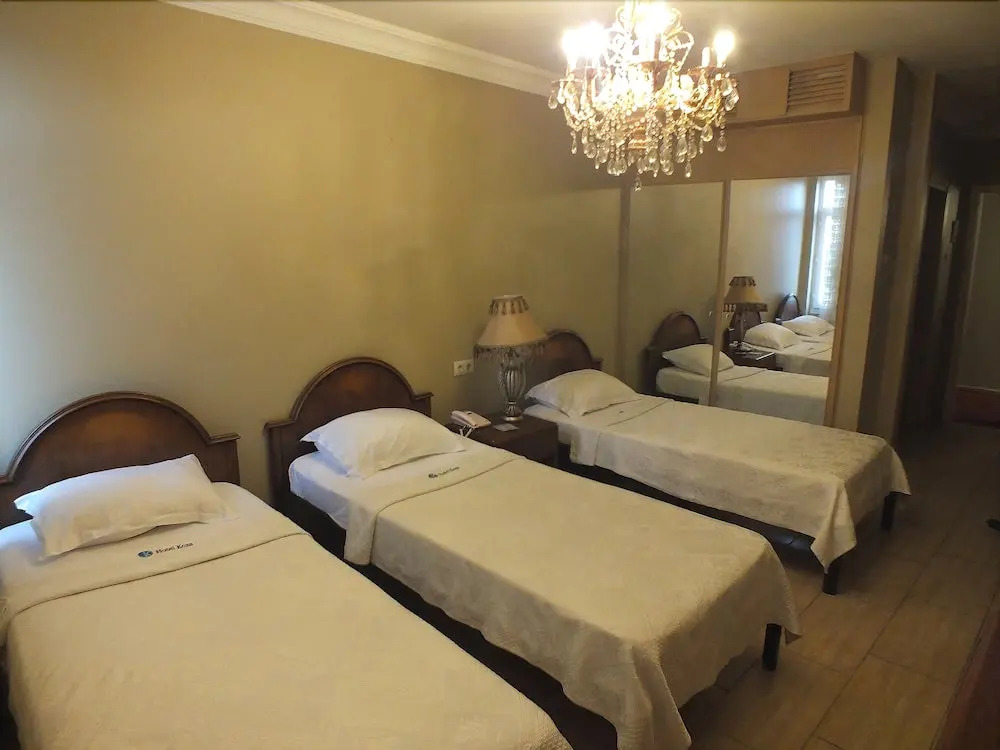 ahmet hotel