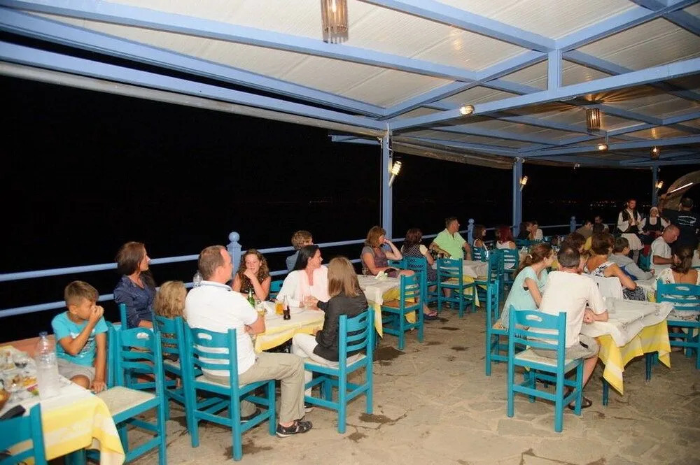 Aithrio Hotel