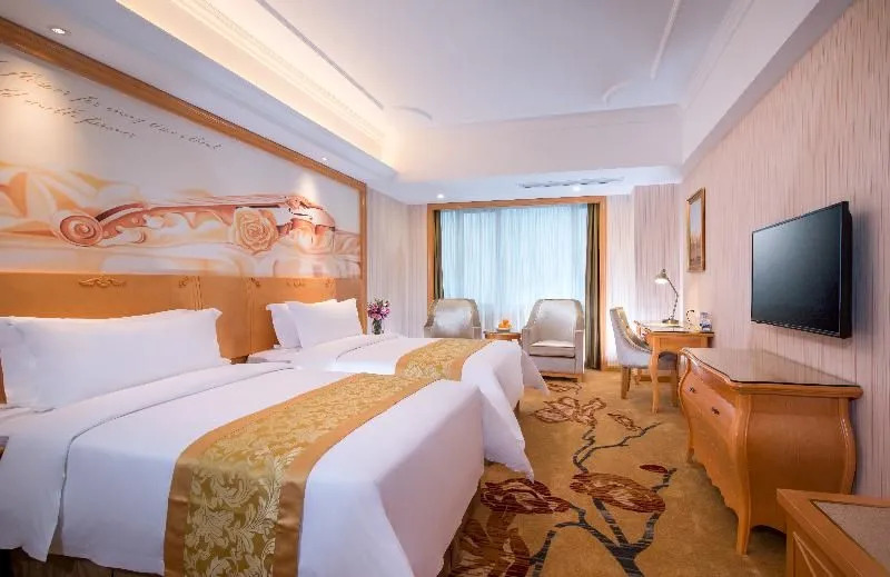 Vienna Hotel Guangzhou South Railway Station