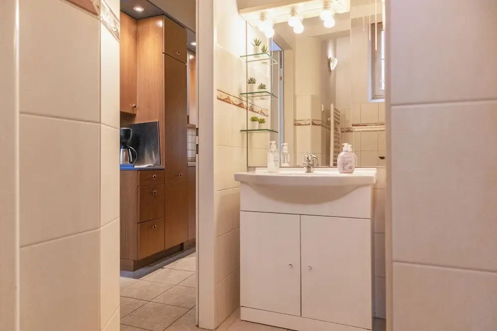 2BR Apartment Central Long Stay