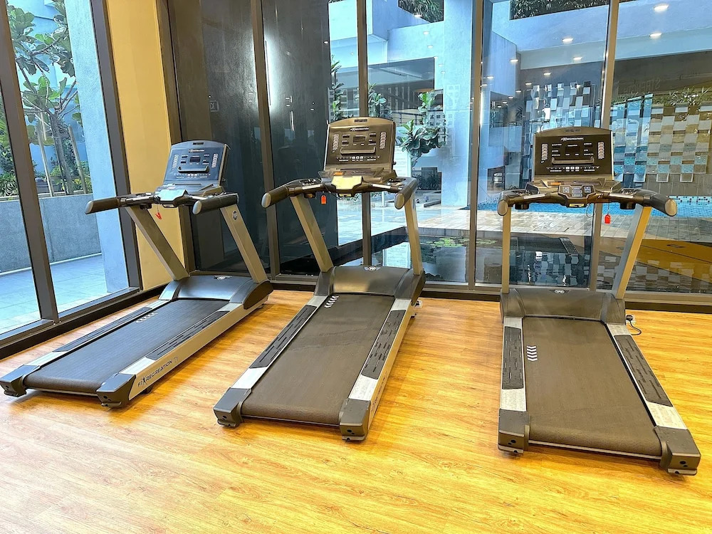 Neu Suites by Cozy Homes Near Gleneagles, KLCC & LRT