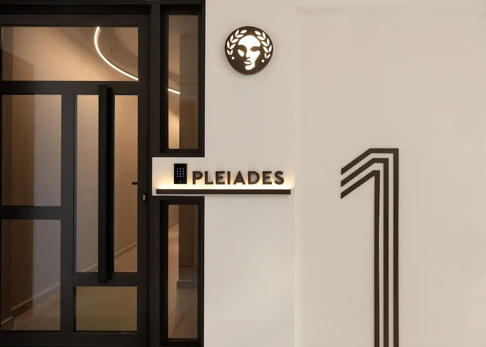 Pleiades Urban Stay by Semavί